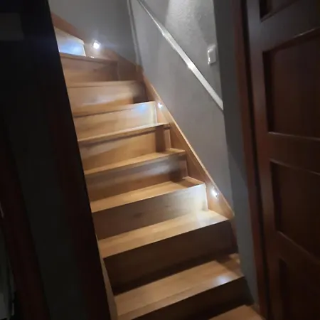 Dom Salamandra Z Panorama Gor Rajcza