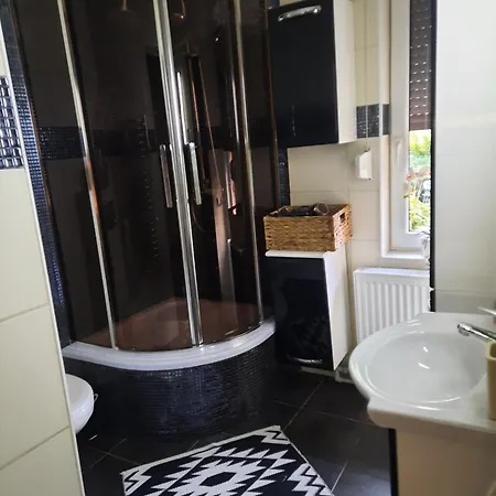 Dom Salamandra Z Panorama Gor *