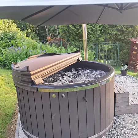 Dom Salamandra Z Panorama Gor アパート